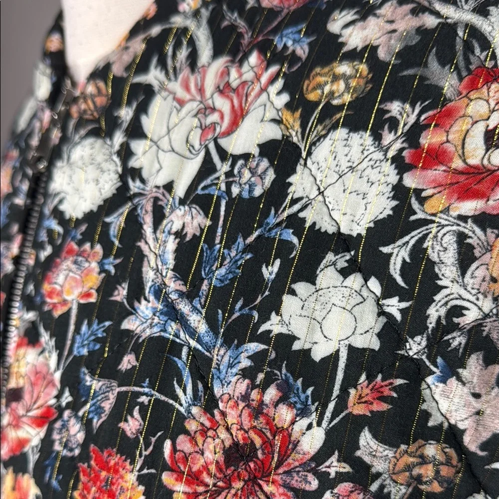 ZARA Floral Bomber Jacket with Relaxed Silhouette and Cropped Length Medium - Picture 4 of 13
